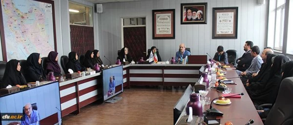 در آستانه ی میلاد با سعادت امیرالمومنین علی(ع):

معارفه مدیر کل جدید تربیت بدنی، سرکار خانم دکتر روحی 2