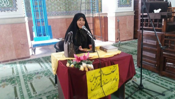 دکتر علی نژاد در جمع دانشجومعلمان معتکف تهران تاکید کرد:

ضرورت خودباوری دانشجومعلمان 2