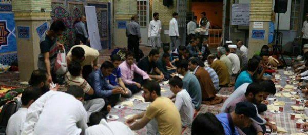 در مسجد امام حسن مجتبی(ع) استان فارس برگزار شد:

اعتکاف دانشجویان دانشگاه فرهنگیان استان فارس 12