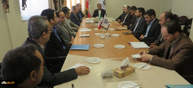 با حضور مدیر امور پردیس ها و رئیس ستاد عتبات عالیات استان برگزار شد:

اولین نشست شورای فرهنگی و اجتماعی دانشگاه فرهنگیان همدان در سال 96 2