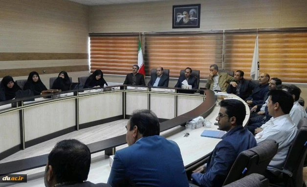 در پردیس شهید مدرس ایلام انجام شد:

افتتاح دفتر نهاد نمایندگی مقام معظم رهبری  /  برگزاری کارگاه کمک های اولیه 3