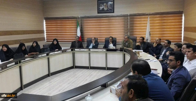 در پردیس شهید مدرس ایلام انجام شد:

افتتاح دفتر نهاد نمایندگی مقام معظم رهبری  /  برگزاری کارگاه کمک های اولیه 6