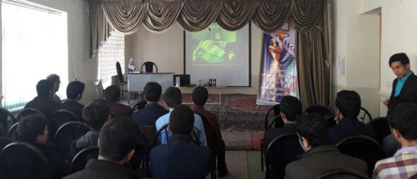 آغاز بکار جشنواره فیلم رشد در مرکز آزادگان نیر 2