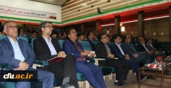 با همت انجمن اسلامی دانشجومعلمان دانشگاه فرهنگیان یزد:

مناظره «فرهنگ و مطبوعات در دولت تدبیر و امید» در پردیس شهیدان پاک نژاد برگزار شد
 4