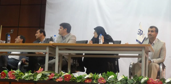 جلسه پرسش و پاسخ دانشجویان با مسئولین دانشگاه فرهنگیان استان کهگیلویه و بویر احمد 6