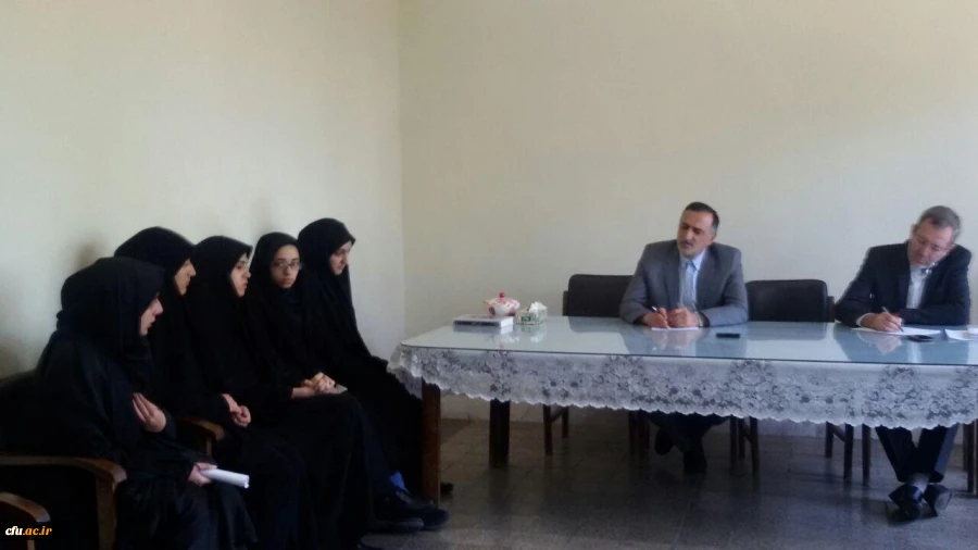 وزیر آموزش و پرورش در مرکز آموزش عالی شهید باهنر تهران:

دانشگاه فرهنگیان مهم ترین مرکزی است که معلم تربیت می کند 9