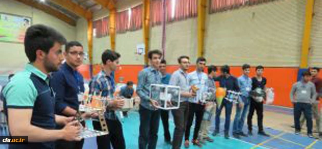 برگزاری مسابقات انجمن فیزیک پردیس شهید باهنر اصفهان 2