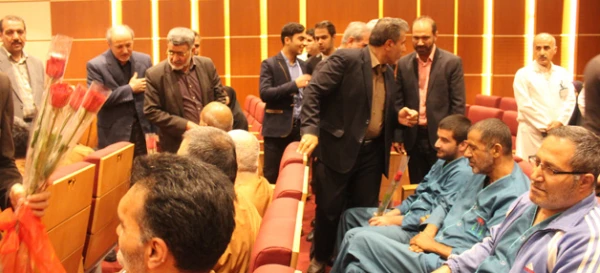 بازدید از آسایشگاه جانبازان 8