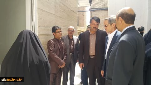 با حضور دکتر علی نژاد انجام شد:

افتتاح شصت و پنجمین مرکز مشاوره در زینبیه پیشوا 2