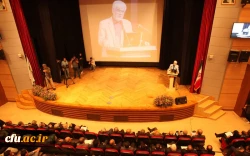 دکتر مهرمحمدی همایش سرآمدی آموزش در تربیت مدرس:

تربیت معلم در آموزش عالی ایران: چالش ها و چشم انداز ها 3