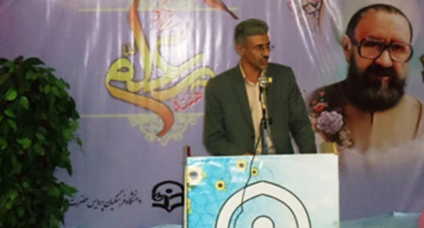 بزرگداشت هفته آموزش و مقام معلم  در پردیس حضرت رسول(ص) اهواز 2