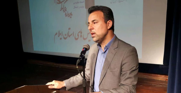 با حضور قائم مقام دانشگاه فرهنگیان برگزار شد:

بزرگداشت هفته  ی آموزش در دانشگاه فرهنگیان ایلام 
 4