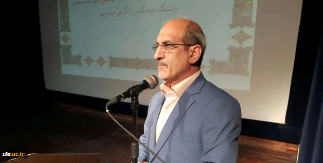 با حضور قائم مقام دانشگاه فرهنگیان برگزار شد:

بزرگداشت هفته  ی آموزش در دانشگاه فرهنگیان ایلام 
 9