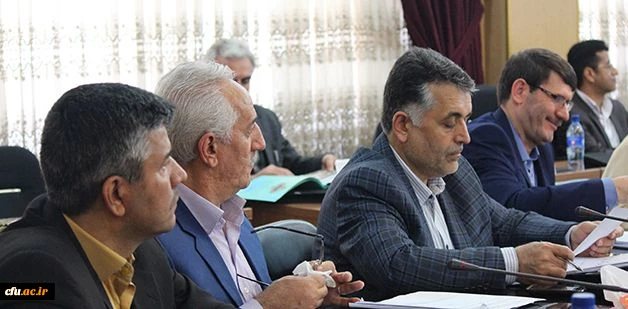 دکتر علی نژاد در چهاردهمین اجلاس مدیران استانی سراسر کشور:

تاکید بر فضاهای ورزشی و رفاه دانشجویی در راستای اقامه کیفیت 6