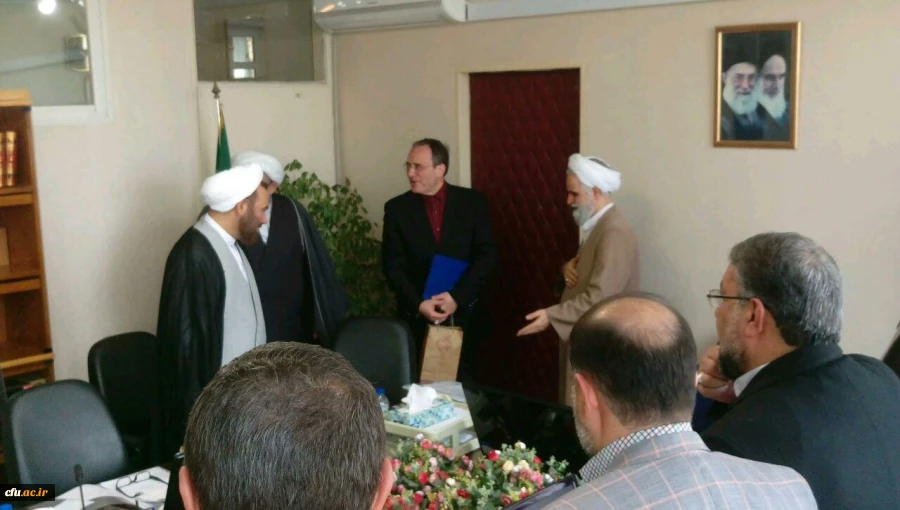 در نشست شورای هماهنگی فعالیت های قران و عترت دانشگاهها انجام شد:

تقدیر از دانشگاه فرهنگیان بابت برگزاری مطلوب جشنوراه ملی قران و عترت 2