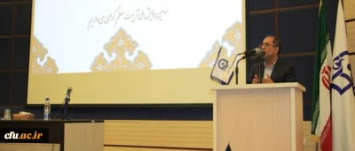 مدیر کل آموزش و پرورش فارس در سومین همایش ملی تربیت معلم در شیراز تاکید کرد:

آموزش و تربیت دانشجو معلمان باید بر مبنای کار تیمی و عملی باشد