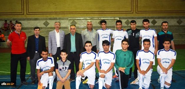 به مناسبت هفته معلم برگزار شد: 

برگزاری مسابقات ورزشی در دانشگاه فرهنگیان  استان خوزستان 2