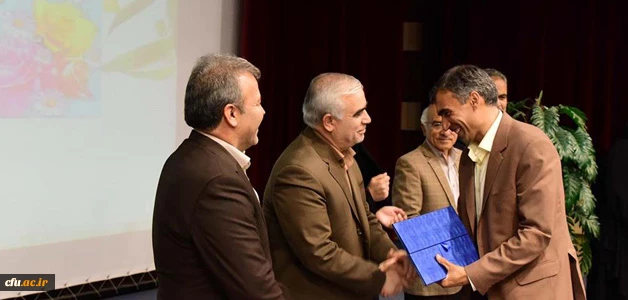 گرامیداشت هفته آموزش و مقام معلم در دانشگاه فرهنگیان خراسان جنوبی 2