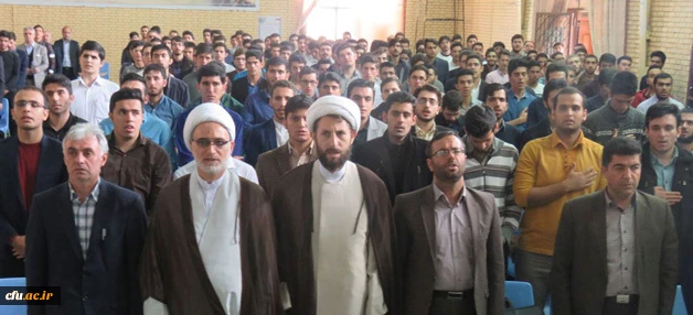 مدیر گروه معارف اسلامیِ نهاد نمایندگی مقام معظّم رهبری در دانشگاه های کشور در دانشگاه فرهنگیان استان اردبیل:

بصیرت و وفاداری از اجزاء جدایی ناپذیر تعلیم و تربیت است
 2