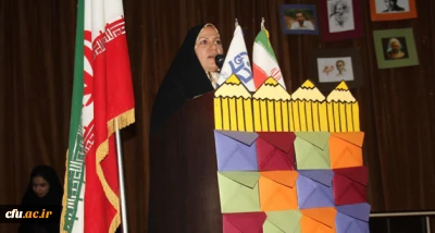 دکتر ذوالقدر نماینده مردم تهران در مجلس شورای اسلامی در دانشگاه فرهنگیان هرمزگان:

در تصمیم گیری های خرد و کلان کشور مشکلات و مسائل فرهنگیان در راس امور قرار گیرد