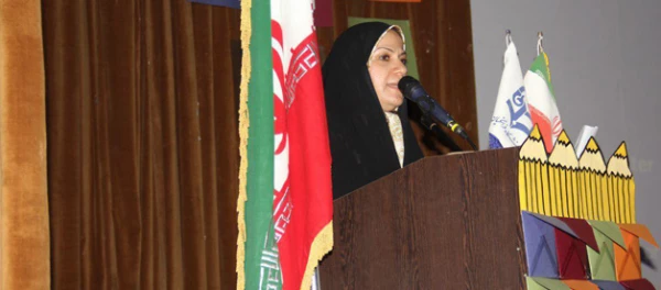 دکتر ذوالقدر نماینده مردم تهران در مجلس شورای اسلامی در دانشگاه فرهنگیان هرمزگان:

در تصمیم گیری های خرد و کلان کشور مشکلات و مسائل فرهنگیان در راس امور قرار گیرد
 5