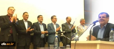 دکتر ساکی در سومین همایش ملی تربیت معلم:

تربیت معلم باید به گفتمان ملی تبدیل شود