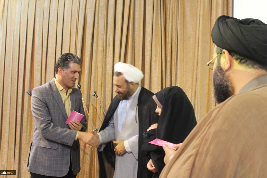 در سازمان مرکزی دانشگاه فرهنگیان برگزار شد:

جشن نیمه شعبان، سالروز ولادت حضرت امام زمان(عج) 4