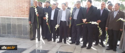 با حضور سرپرست دانشگاه فرهنگیان در خراسان انجام شد:

دیدار با خانواده شهید عبداله برزگر