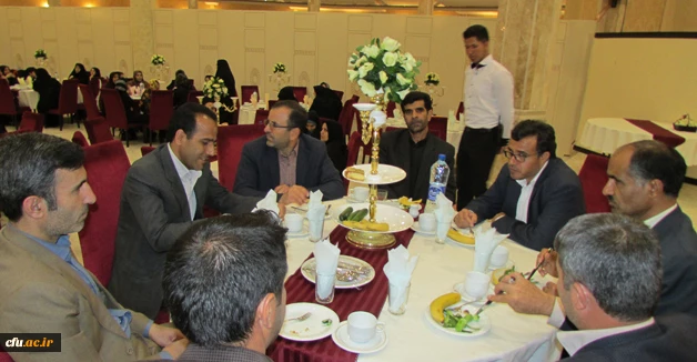 در دانشگاه فرهنگیان استان مرکزی برگزار شد:

مراسم باشکوه  "مقام والای معلم و استاد"
 4