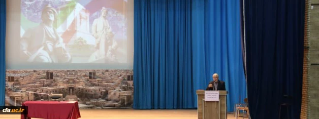 همایش بزرگداشت فردوسی در پردیس شهیدان پاک نژاد یزد برگزار شد 5