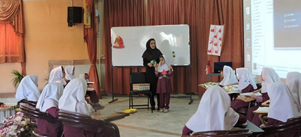 پردیس شهید باهنر شهرکرد برگزار شد: 

جشنواره الگوهای برتر تدریس 5