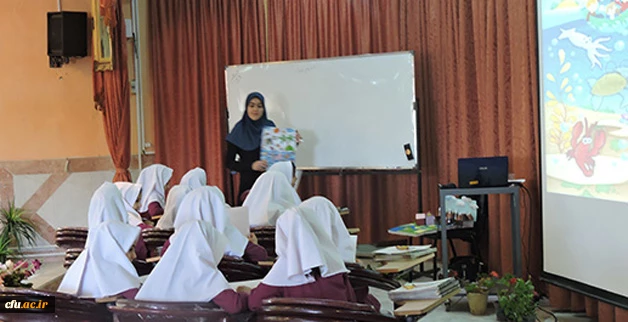 پردیس شهید باهنر شهرکرد برگزار شد: 

جشنواره الگوهای برتر تدریس 8