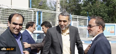 بازدید معاون وزیر آموزش و پرورش و رییس سازمان نوسازی و تجهیز مدارس کشور از پردیس شهیدان پاک نژاد یزد