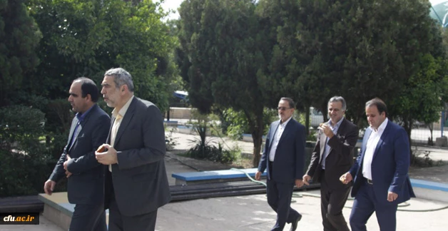 بازدید معاون وزیر آموزش و پرورش و رییس سازمان نوسازی و تجهیز مدارس کشور از پردیس شهیدان پاک نژاد یزد 4