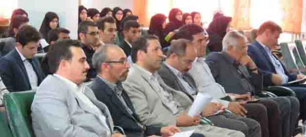 در آستانه ۲۸ اردیبهشت روز بزرگداشت حکیم عمر خیام

برگزاری سمینار ریاضی 
 6