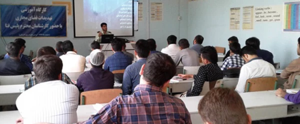 در دانشگاه فرهنگیان خوزستان برگزار شد:

کارگاه آموزشی تهدیدات فضای مجازی

 3