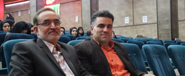 به میزبانی پردیس شهیدان پاک نژاد یزد برگزار شد:

همایش سفیران سلامت دانشجویی
 4