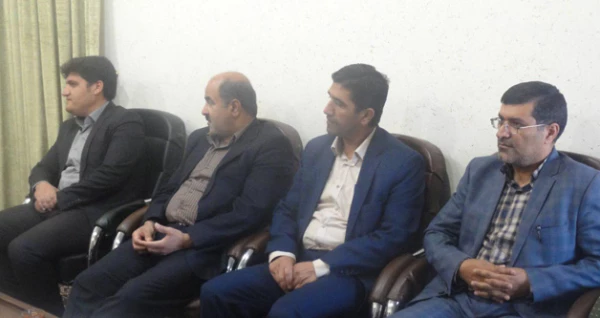 در آستانه ماه مبارک رمضان برگزار شد:

دیدار مسئولین دانشگاه فرهنگیان استان کهگیلویه و بویر احمد با منتخب مردم در مجلس خبرگان رهبری 
 3