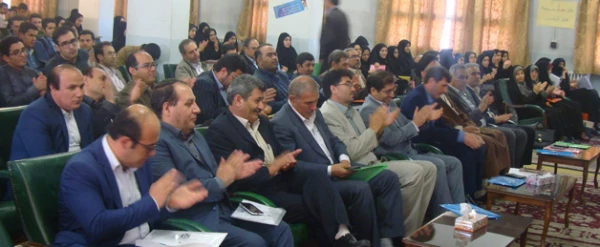 در دانشگاه فرهنگیان آذربایجان شرقی برگزار شد:

همایش استانی علمی-پژوهشی برنامه درسی چند پایه 
 5