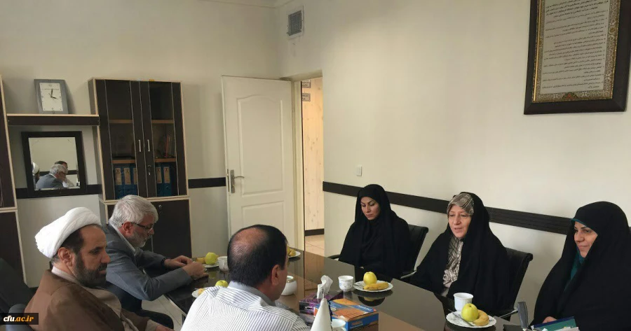 رییس فدراسیون ورزش های همگانی:

فدراسیون از برنامه های ورزش همگانی دانشگاه فرهنگیان حمایت می کند 3