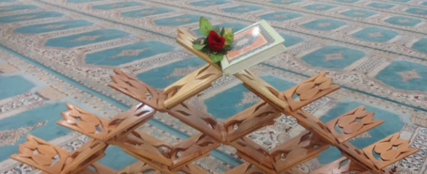 در پردیس شهید باهنر شیراز برگزار شد:

برگزاری مسابقات قرآن و عترت 4