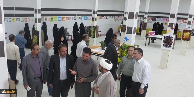 در پردیس امام جعفر صادق(ع) ایلام برپا شد:

نمایشگاه دستاوردهای علمی و پژوهشی اساتید و دانشجو معلمان
 3