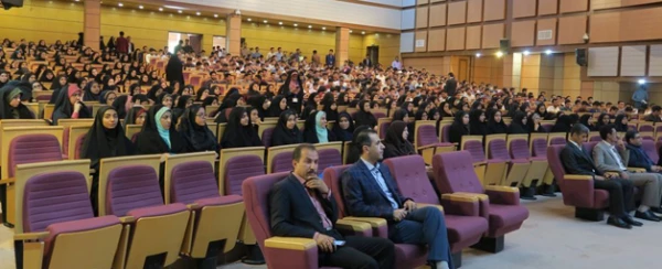 در دانشگاه فرهنگیان کرمان برگزار شد:

همایش ازدواج دانشجویی چالش ها و فرصت ها 2