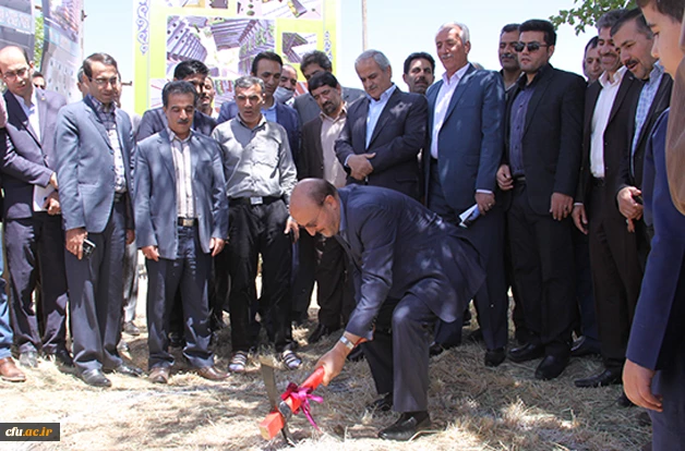 با حضور استاندار کردستان انجام شد:

افتتاح پروژه مجتمع مسکونی دانشگاه فرهنگیان کردستان  
 2