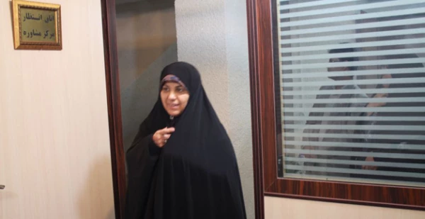 دکتر علی نژاد در آئین افتتاح مرکز مشاوره پردیس نسیبه تاکید کرد:

اهمیت نقش مراکز مشاوره در تامین سلامت روحی، عزت و اعتماد به نفس معلمان آینده 4