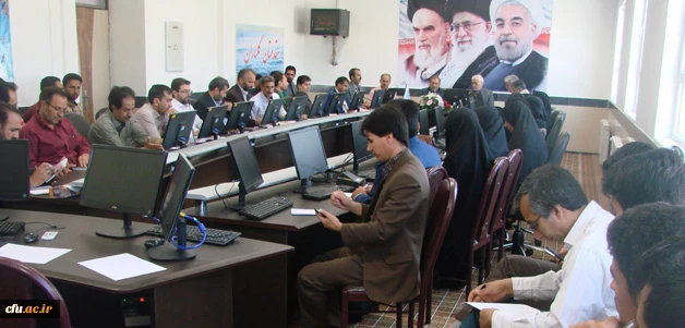 در دانشگاه فرهنگیان استان خراسان شمالی برگزار شد:

 برگزاری نشست توجیهی  اهمیت مبارزه با قاچاق کالا و ارز و تحقق آن
 3