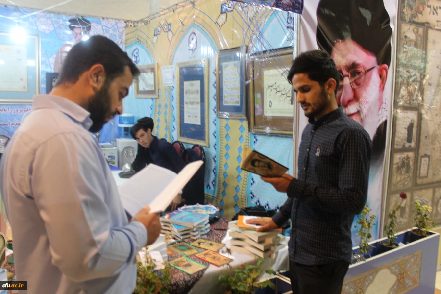 معاون فرهنگی اجتماعی دانشگاه فرهنگیان خبر داد:

 اجرای طرح های قرآنی با مشارکت وزارت علوم و ارشاد در سال 96 3