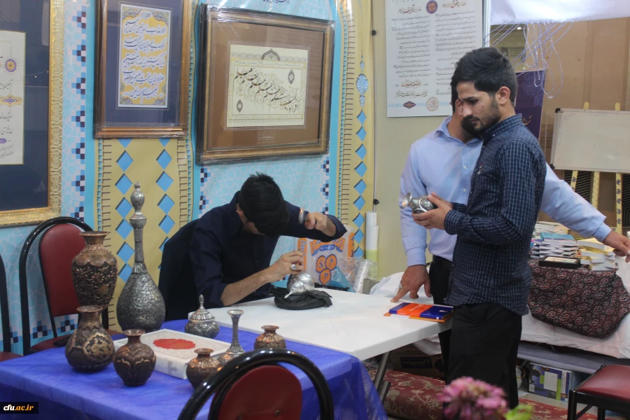 معاون فرهنگی اجتماعی دانشگاه فرهنگیان خبر داد:

 اجرای طرح های قرآنی با مشارکت وزارت علوم و ارشاد در سال 96 4