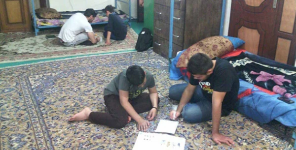 به همت کانون خیریه ی امام سجاد (ع) پردیس علامه طباطبایی اردبیل  انجام شد:

تقویت بنیه ی علمی و تحصیلی دانش آموزان تحت پوشش سازمان بهزیستی با مشارکت دانشجومعلّمان 
 2