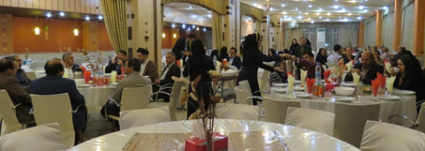 همزمان با پردیس های دانشگاه فرهنگیان کل کشور برگزار شد:

ضیافت افطار تجلیل از بازنشستگان سال های 94-95 دانشگاه فرهنگیان
 7